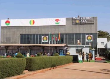 AES TV officiellement lancée fin décembre 2025